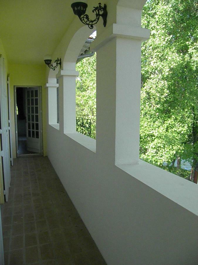 L'Escalere Bed and Breakfast Arnaud-Guilhem Buitenkant foto